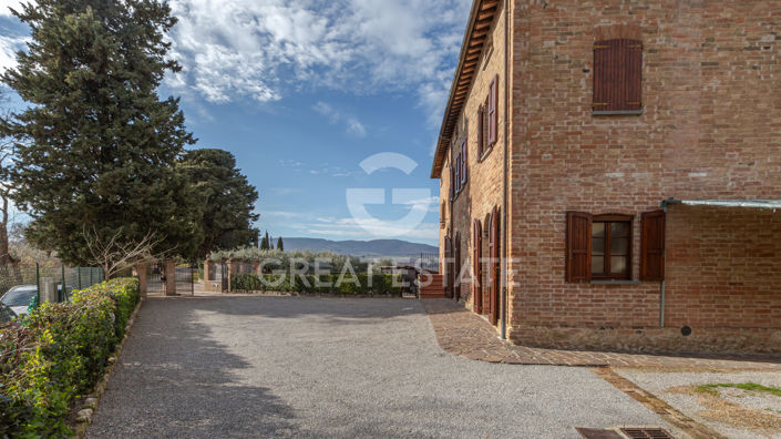 Image No.7-3 Bed Country House for sale