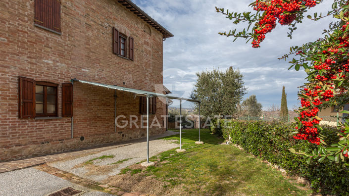 Image No.8-3 Bed Country House for sale