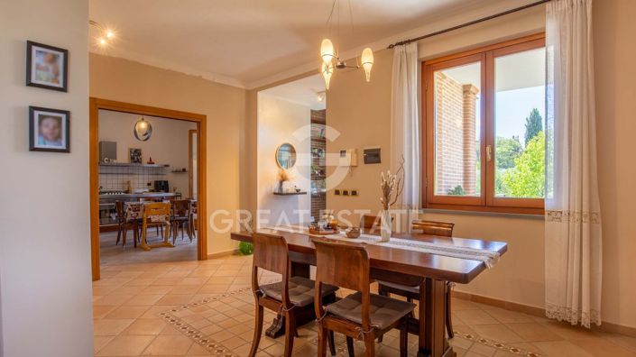 Image No.21-5 Bed Villa for sale