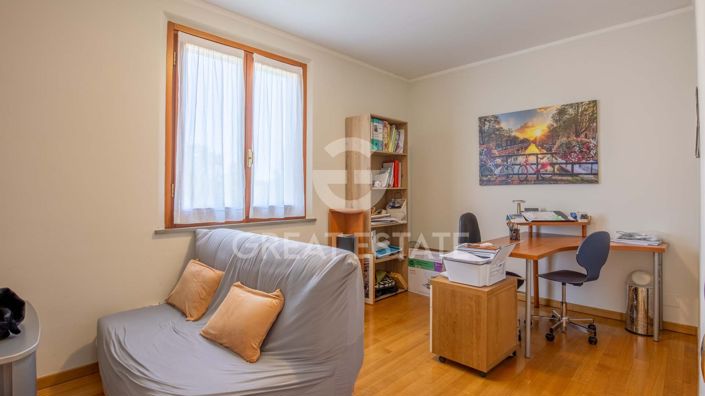 Image No.28-5 Bed Villa for sale