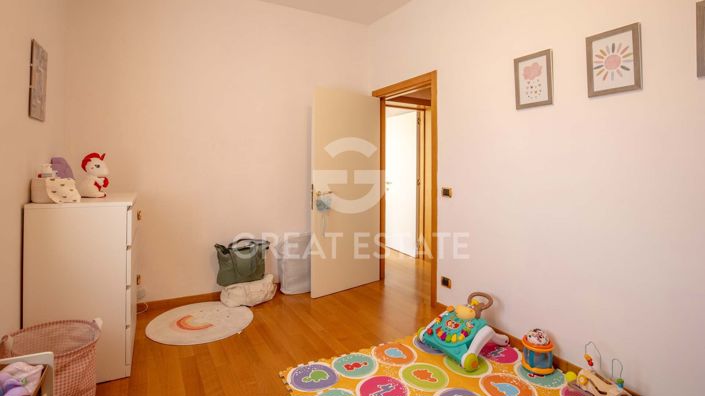 Image No.33-5 Bed Villa for sale