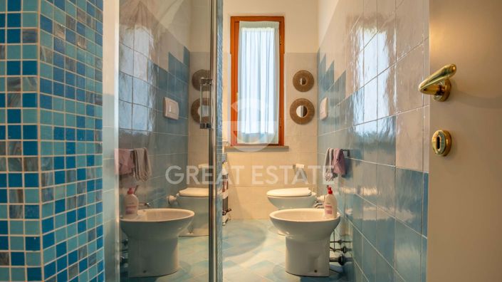 Image No.36-5 Bed Villa for sale