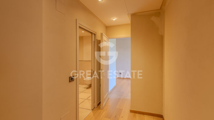 Image No.20-2 Bed Apartment for sale