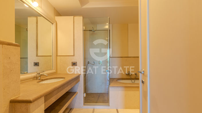 Image No.23-2 Bed Apartment for sale