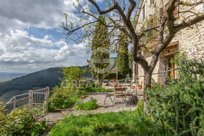 Image No.12-3 Bed Country House for sale