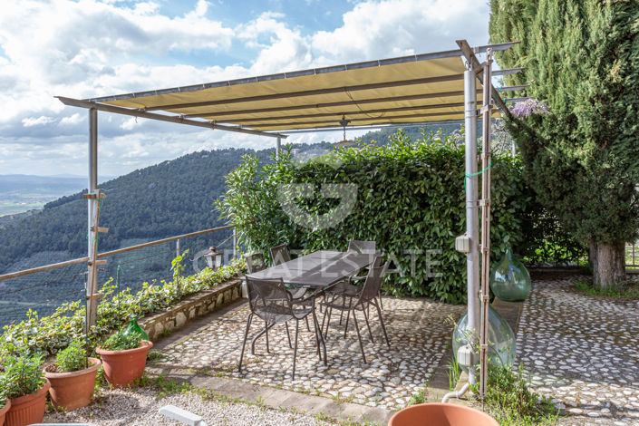 Image No.18-3 Bed Country House for sale