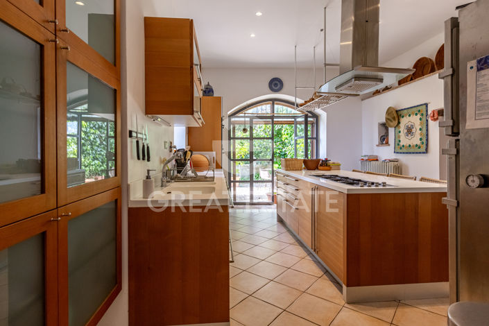 Image No.23-3 Bed Country House for sale