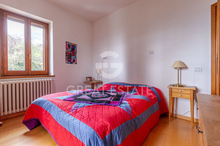 Image No.33-3 Bed Country House for sale