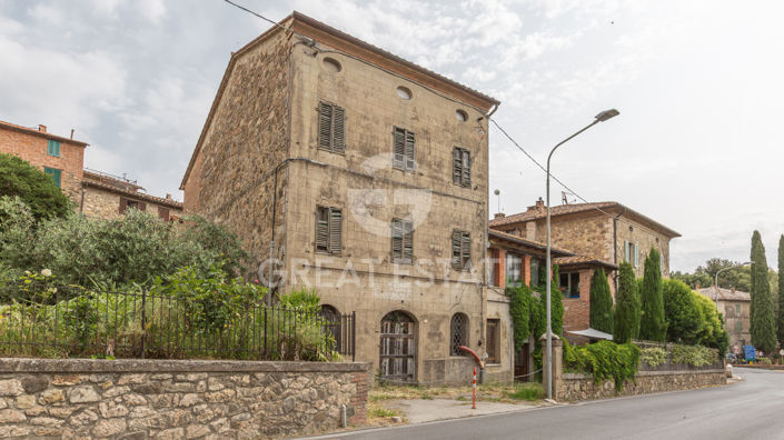 Image No.3-Propriété de 6 chambres à vendre à Cetona