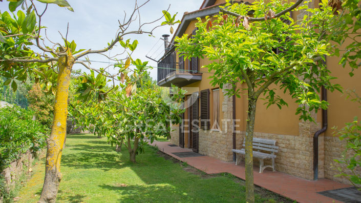 Image No.4-Villa de 4 chambres à vendre à Sarteano