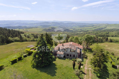 4 Bed Country House for sale