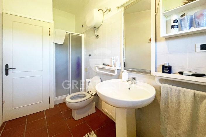 Image No.19-4 Bed Country House for sale