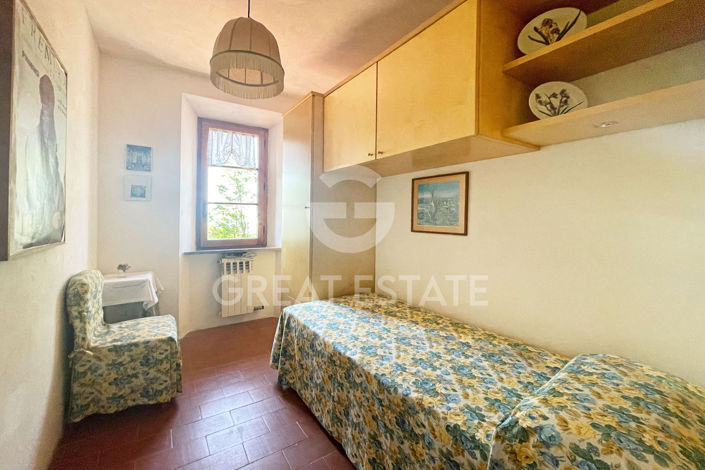 Image No.28-4 Bed Country House for sale