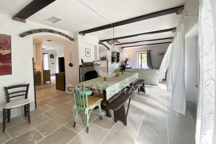 Image No.12-4 Bed Country House for sale