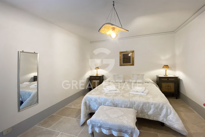 Image No.17-4 Bed Country House for sale