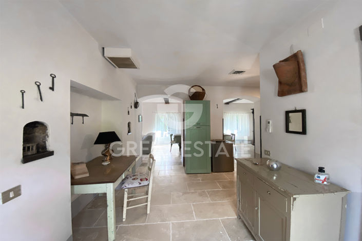 Image No.2-4 Bed Country House for sale