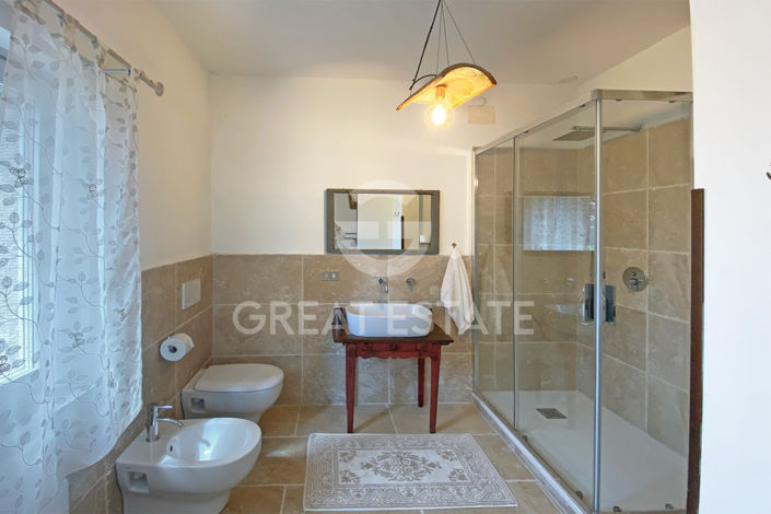 Image No.21-4 Bed Country House for sale