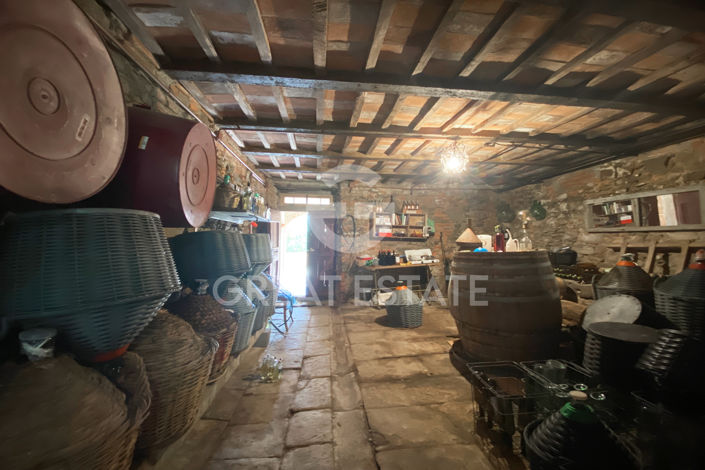 Image No.24-4 Bed Country House for sale