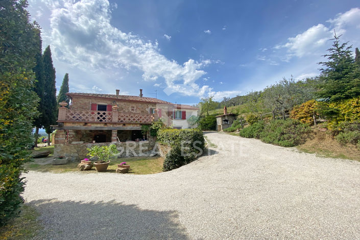 Image No.9-4 Bed Country House for sale