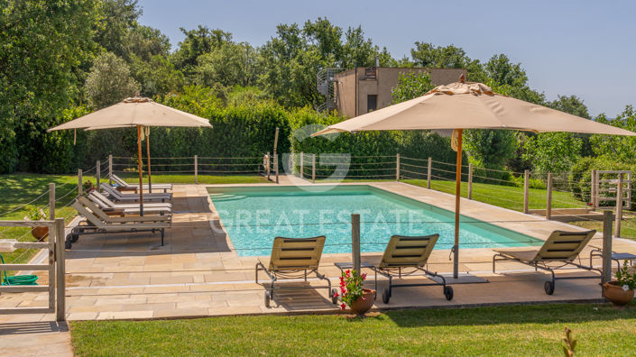 Image No.16-13 Bed Country House for sale