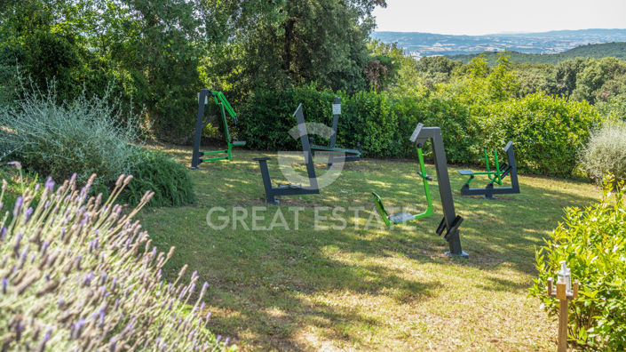 Image No.29-13 Bed Country House for sale