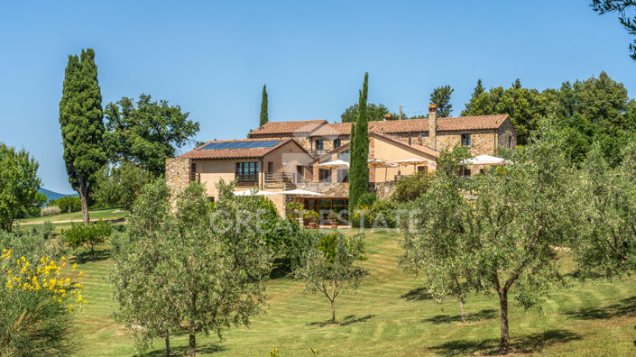 Image No.10-13 Bed Country House for sale