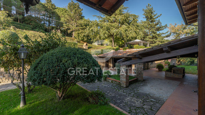 Image No.19-3 Bed Country House for sale