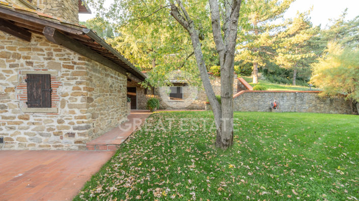 Image No.22-3 Bed Country House for sale