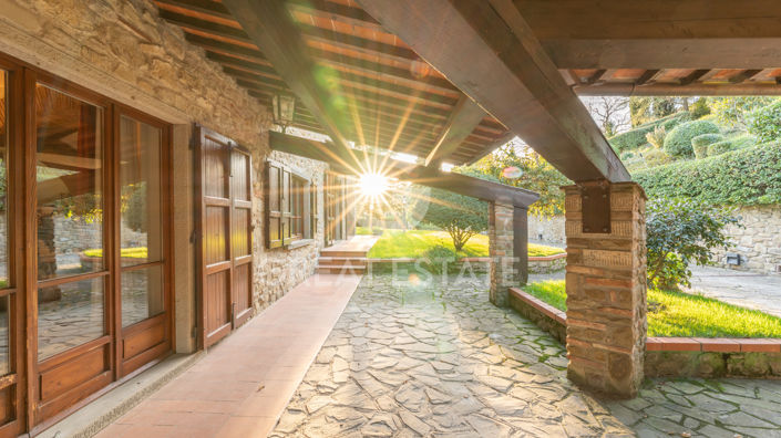 Image No.28-3 Bed Country House for sale