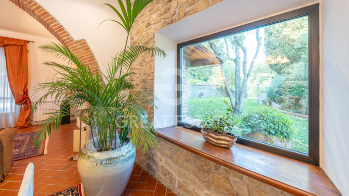 Image No.41-3 Bed Country House for sale