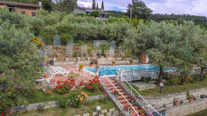 Image No.11-4 Bed Villa for sale