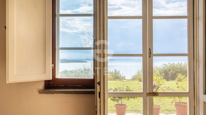 Image No.32-4 Bed Villa for sale