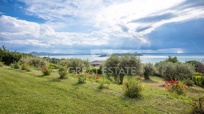 Image No.33-4 Bed Villa for sale