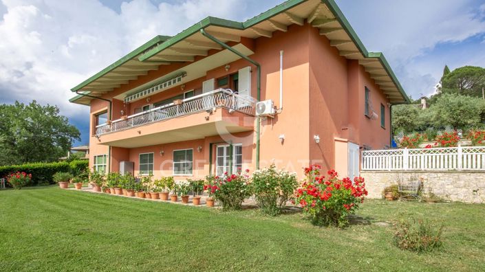 Image No.4-4 Bed Villa for sale