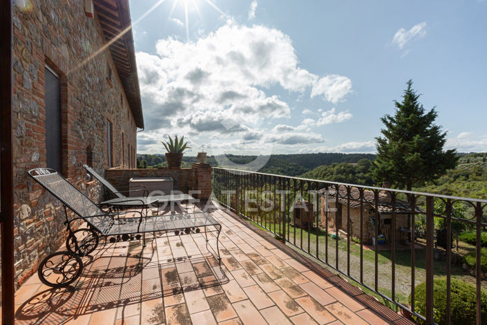 Image No.14-7 Bed Country House for sale