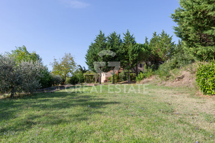 Image No.16-7 Bed Country House for sale