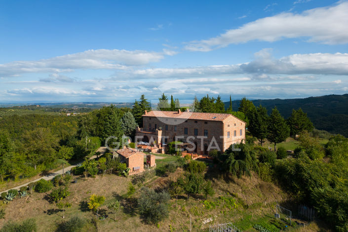 Image No.31-7 Bed Country House for sale