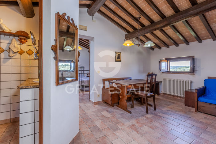 Image No.33-7 Bed Country House for sale
