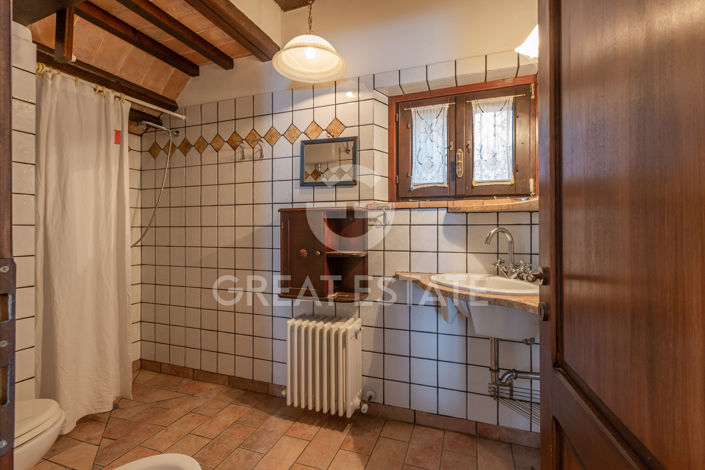 Image No.49-7 Bed Country House for sale