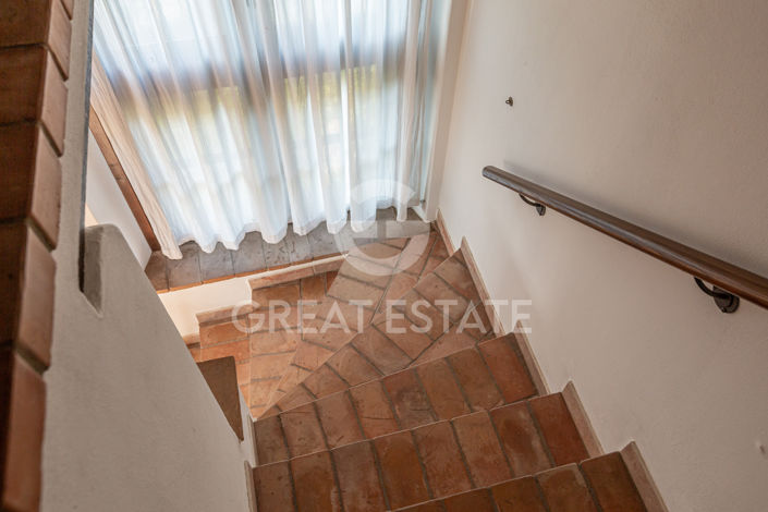 Image No.52-7 Bed Country House for sale