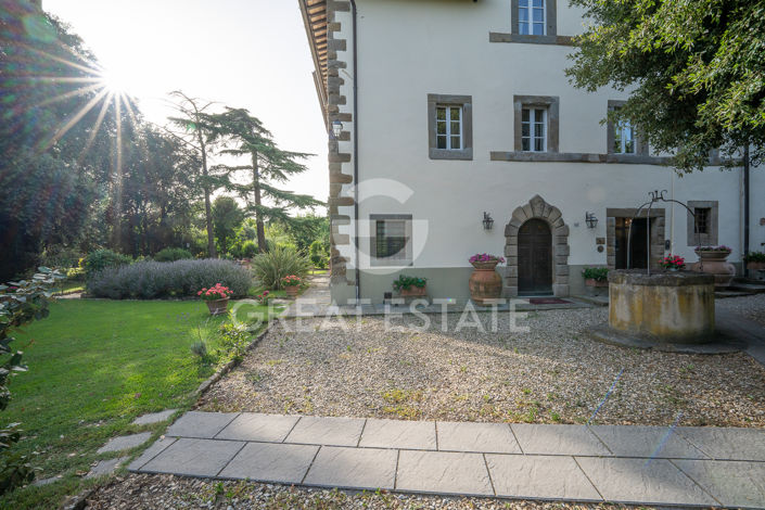 Image No.36-15 Bed Country House for sale