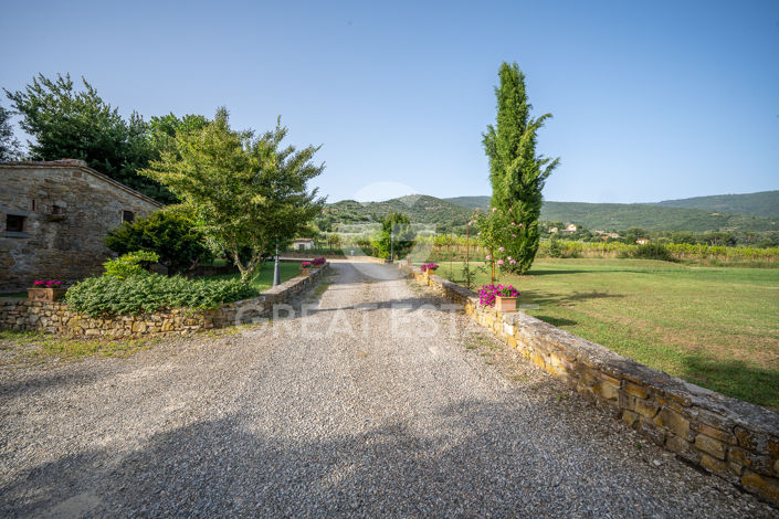 Image No.44-15 Bed Country House for sale