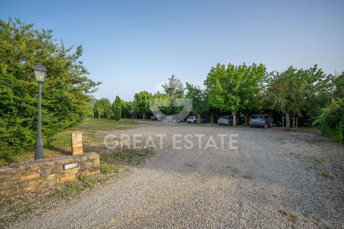 Image No.47-15 Bed Country House for sale