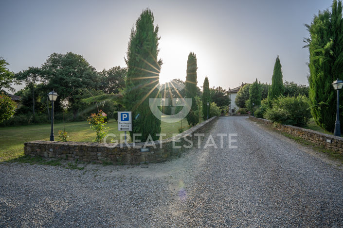 Image No.49-15 Bed Country House for sale