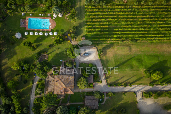 Image No.7-15 Bed Country House for sale