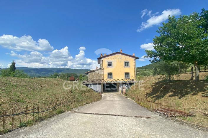 Image No.12-4 Bed Country House for sale