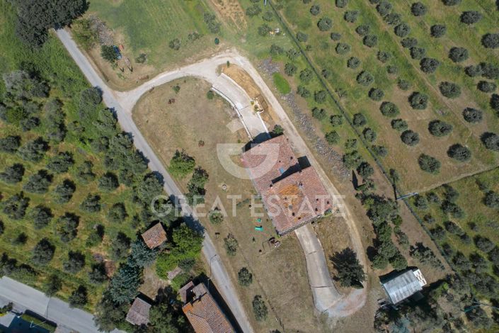 Image No.17-4 Bed Country House for sale