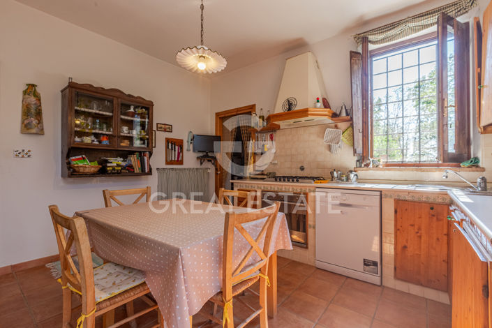 Image No.24-5 Bed Country House for sale