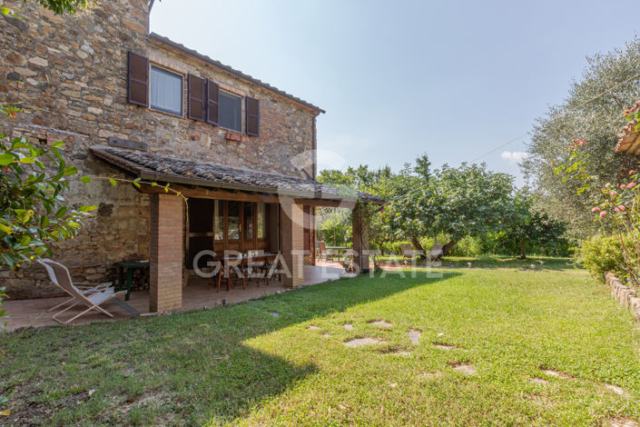 Image No.4-5 Bed Country House for sale