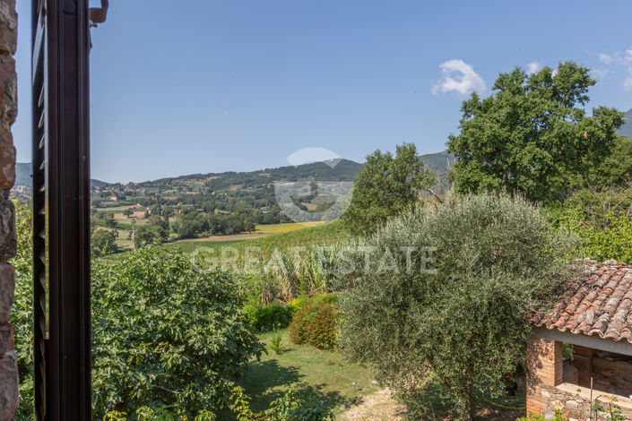 Image No.41-5 Bed Country House for sale